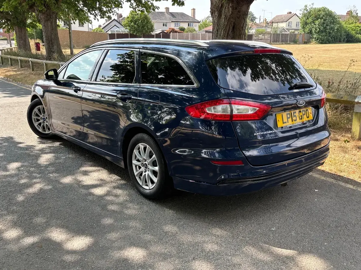 Used Ford Mondeo Titanium 147 HP (108 kW) 2015 Blue Estate