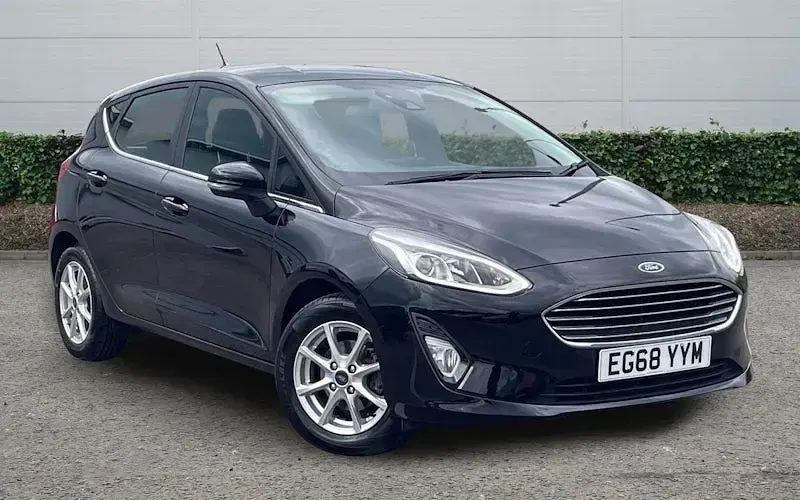 Usado Ford Fiesta Zetec 86 CV (63 kW) 2019 Utilitario