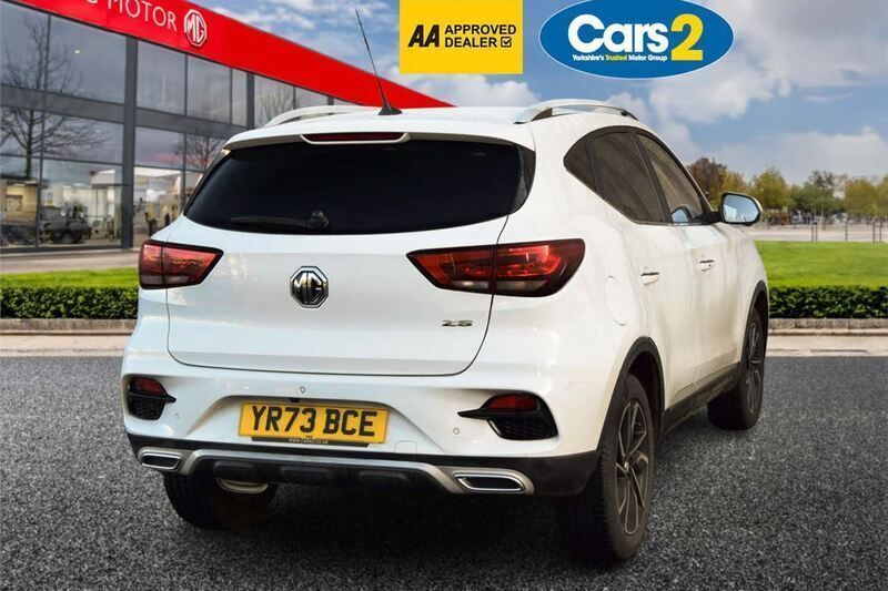 Used MG ZS Exclusive 2023 White Sedan