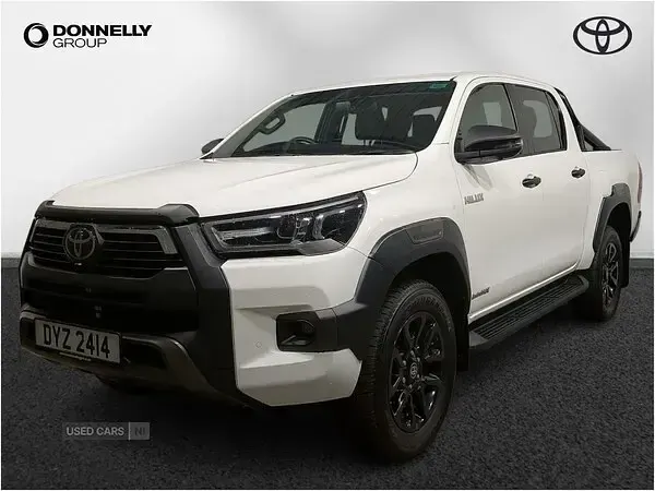 Używany Toyota HiLux 204 KM (150 kW) 2025 Biały Pickup