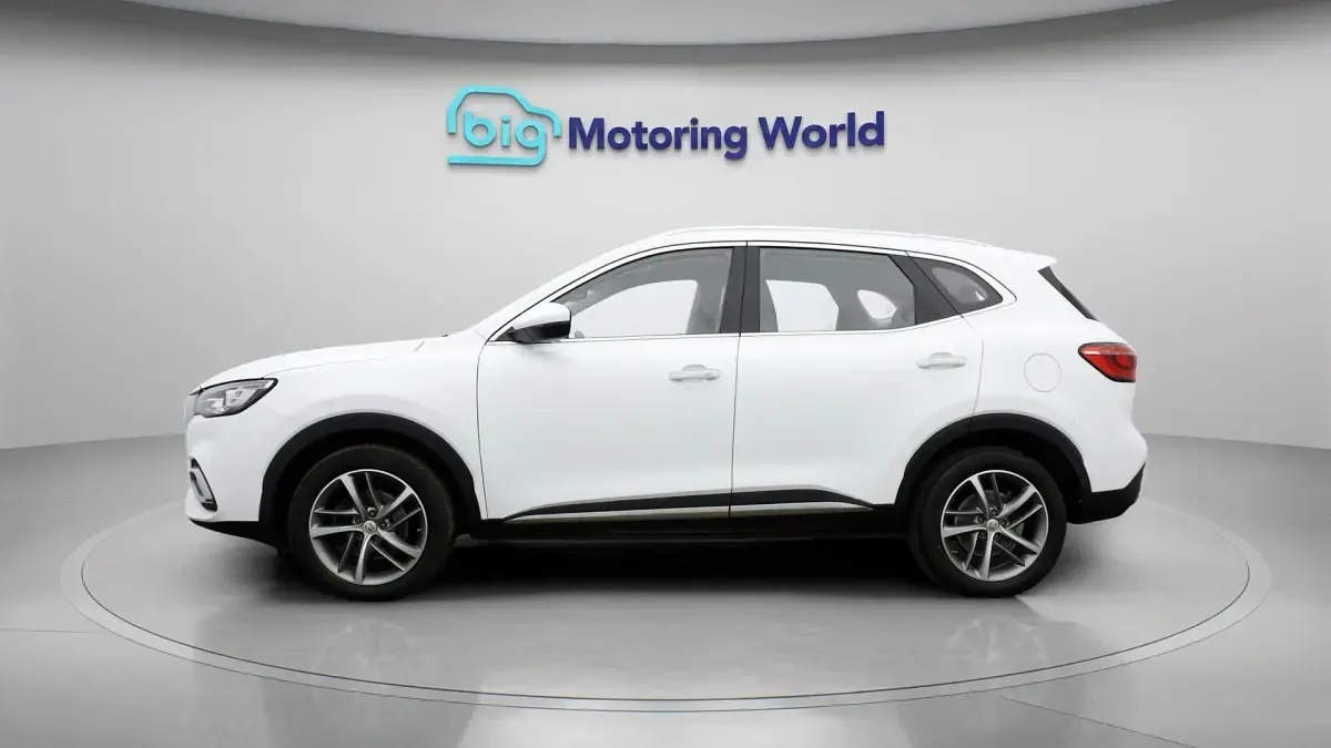 Used MG HS Exclusive 162 HP (119 kW) 2022 White SUV
