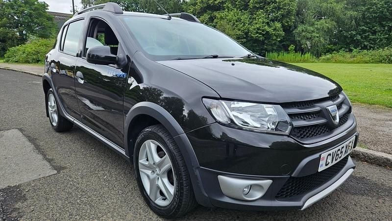 Black Used 2015 Dacia Sandero Ambiance Hatchback | £3,495 (Fair price) - Image 1/4