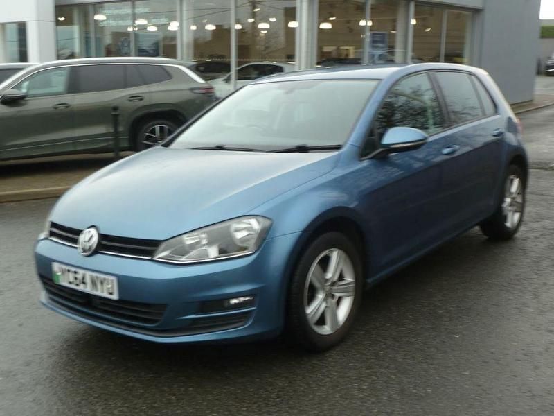 Used VW Golf VII Match 105 HP (77 kW) 2014 Blue Hatchback
