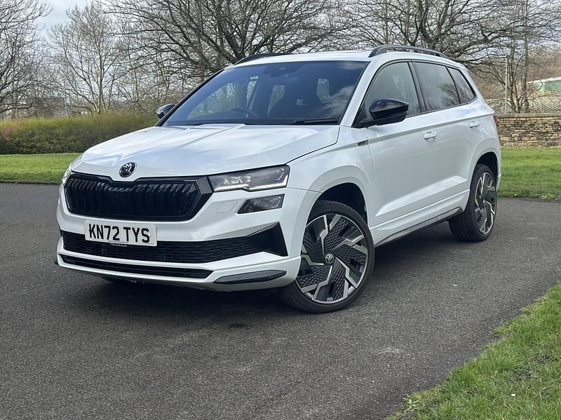 Used Skoda Karoq SportLine 150 HP (110 kW) 2022 White SUV