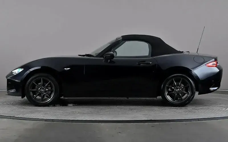 Used Mazda MX5 Inclusive 131 HP (96 kW) 2018 Cabriolet