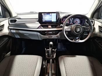 New Suzuki Swift 82 HP (60 kW) 2025 Silver Hatchback