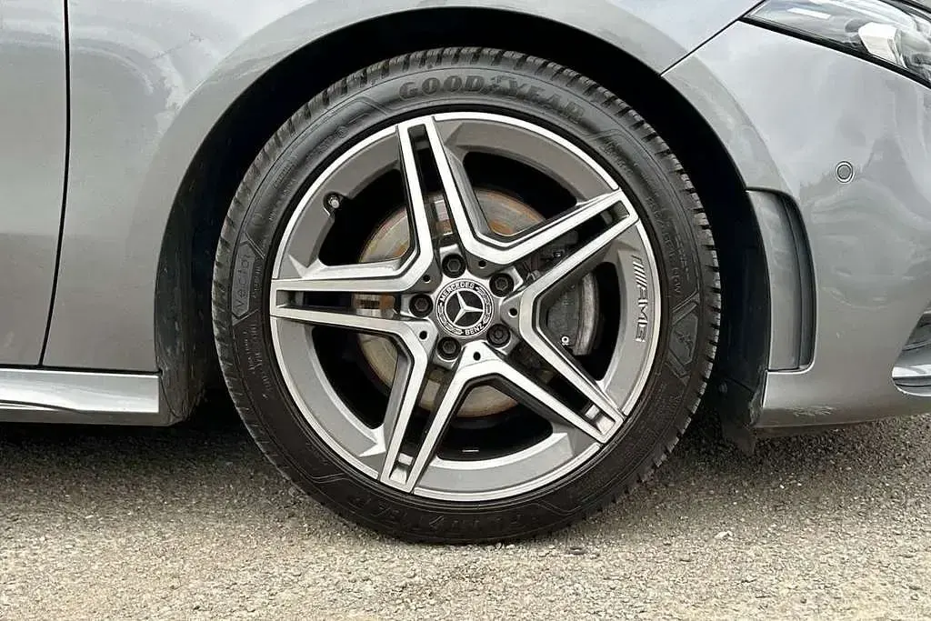 Used Mercedes A200 AMG Line Premium 161 HP (118 kW) 2019 Grey Hatchback