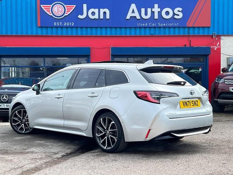 Used Toyota Corolla 2021 Silver Estate