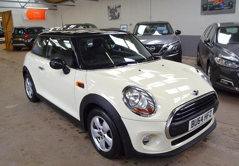 Used Mini One D Hatch 95 HP (69 kW) 2014 White Hatchback