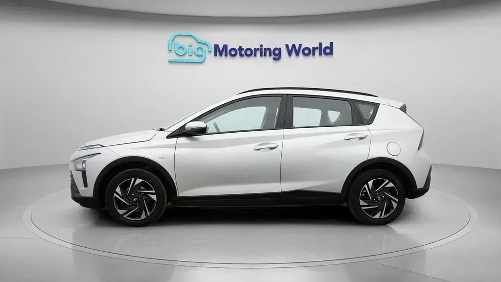 Used Hyundai Bayon SE 100 HP (73 kW) 2023 Grey SUV