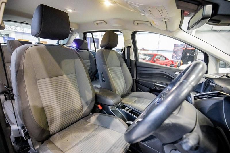 Used Ford Grand C-Max Titanium 120 HP (88 kW) 2016 Silver MPV