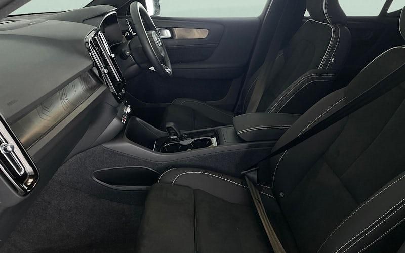 Used Volvo XC40 Ultimate 175 kW (238 HP) 2023 SUV