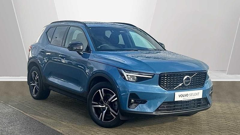 Used Volvo XC40 Plus 161 HP (118 kW) 2023 Blue SUV