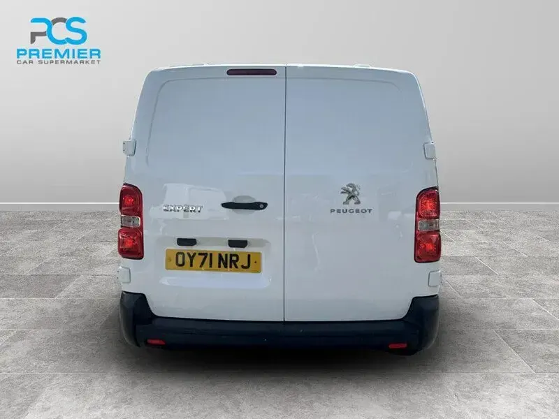 Used Peugeot Expert 2021 White Van