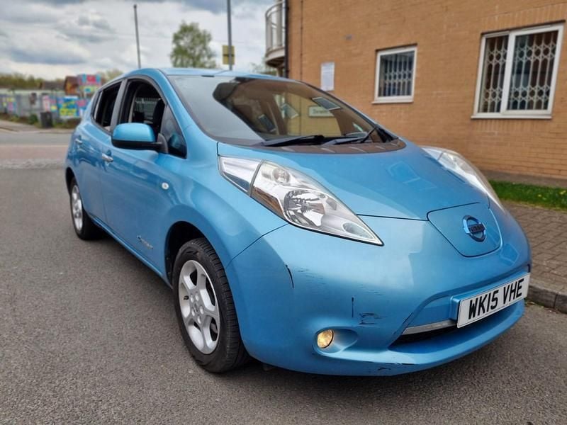 Used Nissan Leaf Acenta 80 kW (109 HP) 2015 Blue Hatchback