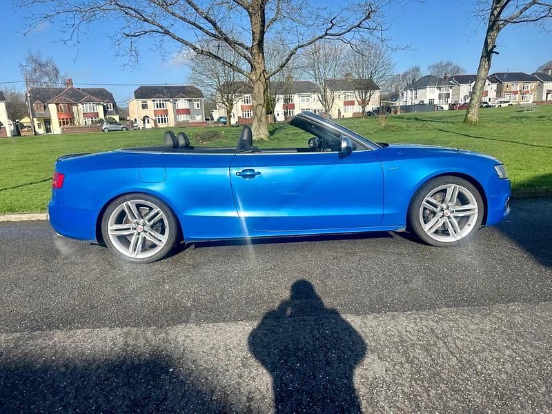 Used Audi A5 Cabriolet 2010 Blue Cabriolet
