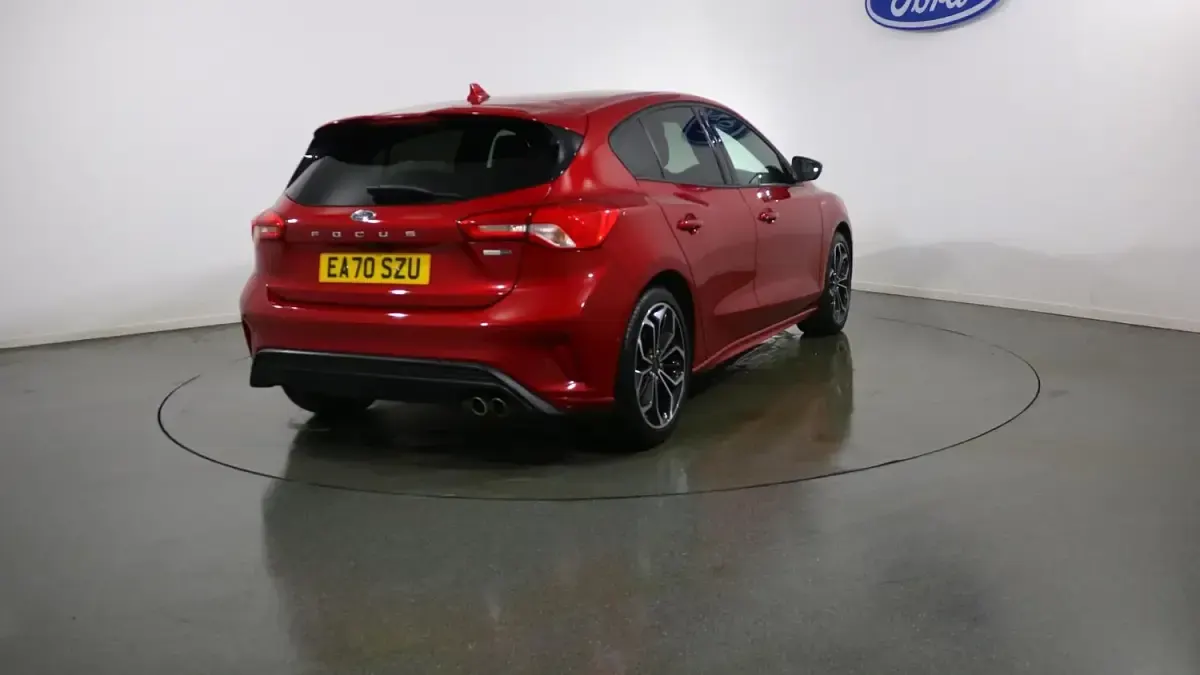 Used Ford Focus ST-Line X 2020 Red Hatchback