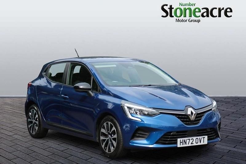 Used 2022 Renault Clio V Evolution Hatchback | £12,995 (Fair price) - Image 1/1