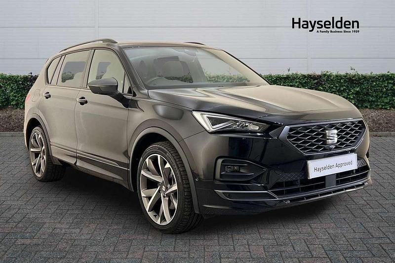 Black Used 2022 Seat Tarraco 4Drive SUV | £27,694 (A bit pricey) - Image 1/4