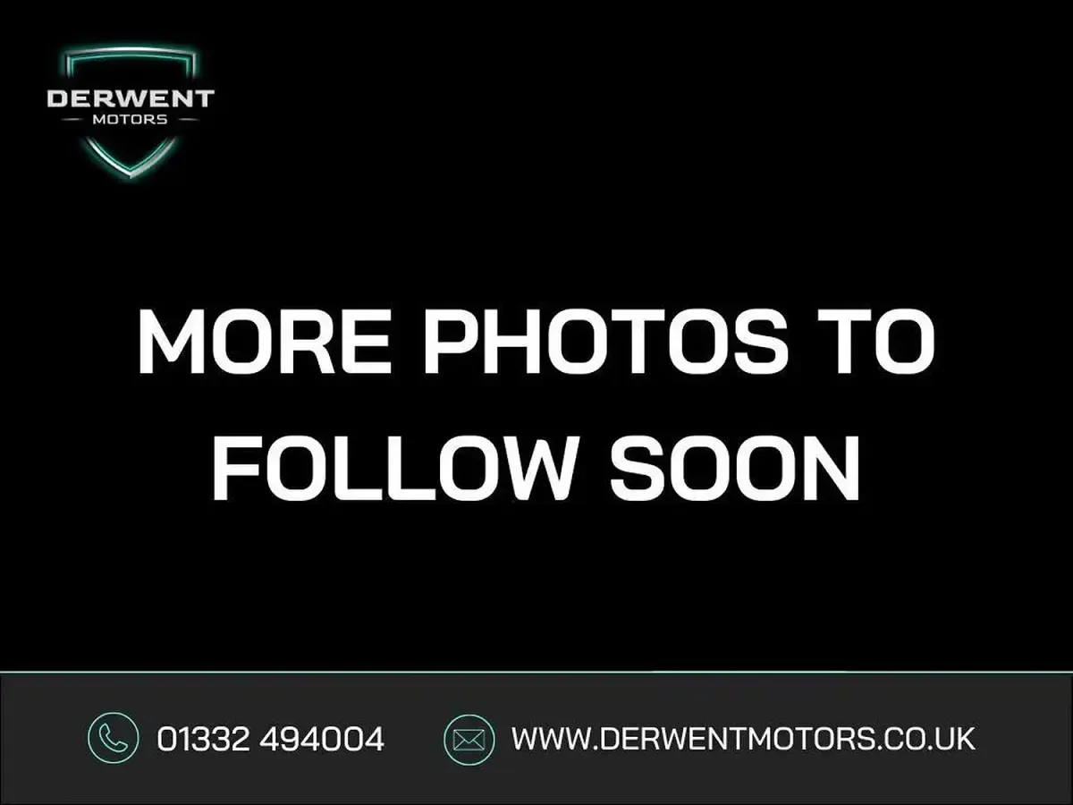 Used Toyota Auris Hybrid Plus 2015 Grey Hatchback