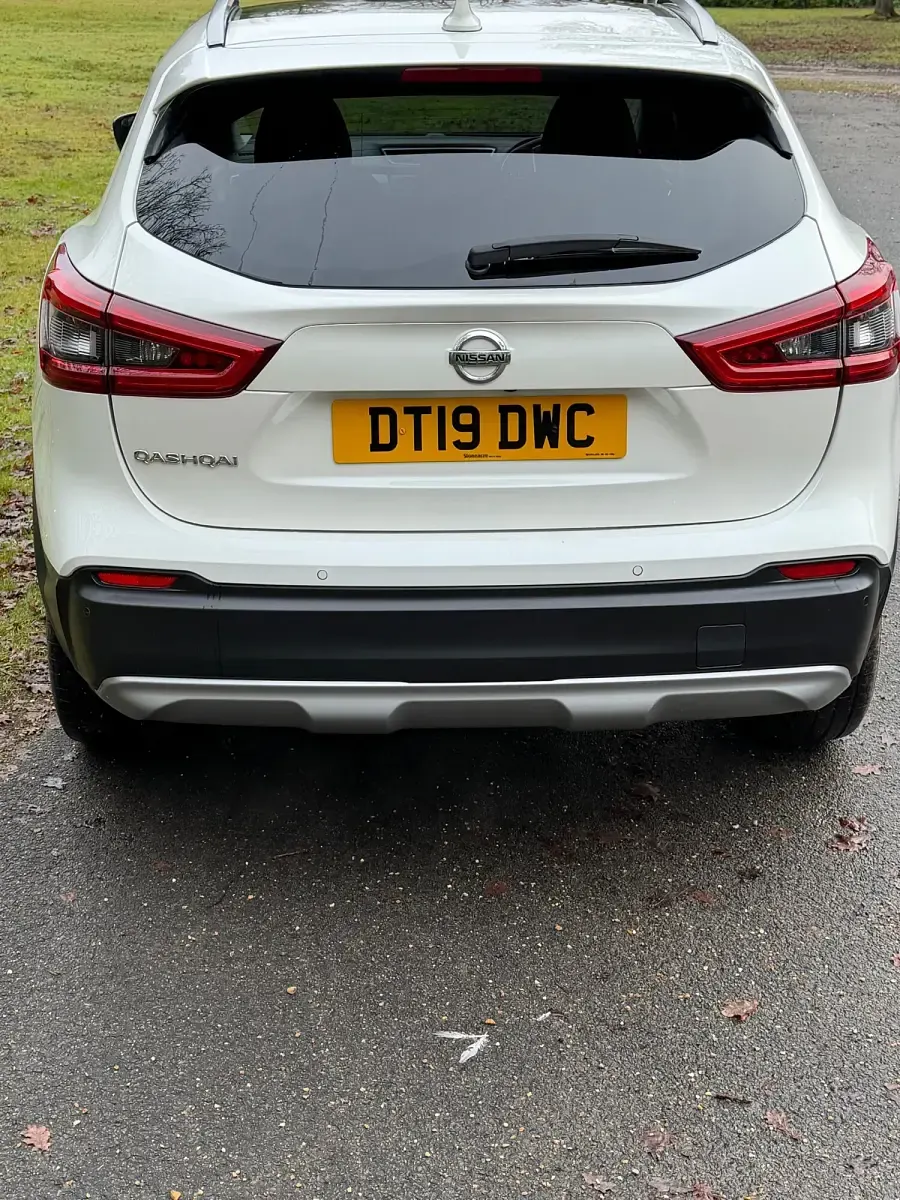 Used Nissan Qashqai N-Motion 2019 White SUV