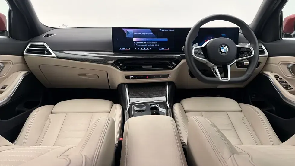 Usado BMW 320 M Sport 181 CV (133 kW) 2025 Rojo
