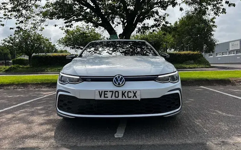 Used VW Golf VIII R-line 150 HP (110 kW) 2024 Hatchback