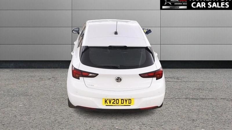 Second-hand Vauxhall Astra SRi 145 CP (106 kW) 2020 Alb Hatchback