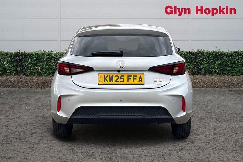Used MG MG3 Trophy 194 HP (142 kW) 2025 Silver Hatchback