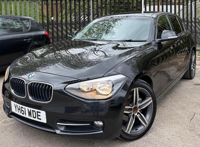 Used BMW 118 Sport Line 2011 Black Hatchback