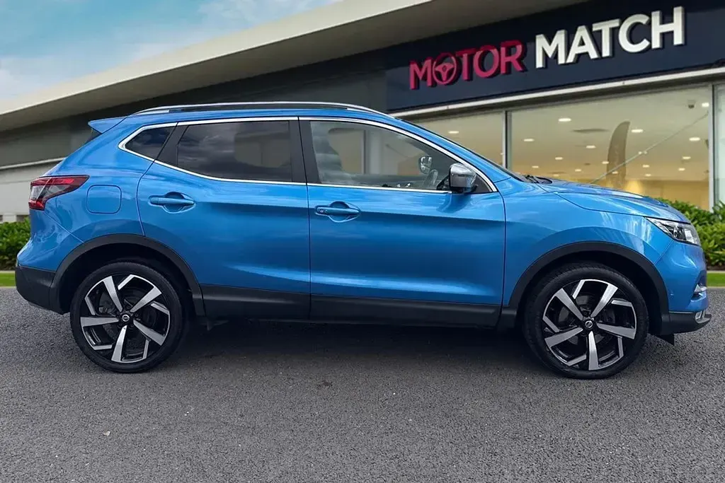 Begagnad Nissan Qashqai S 163 HK (119 kW) 2018 Blå SUV