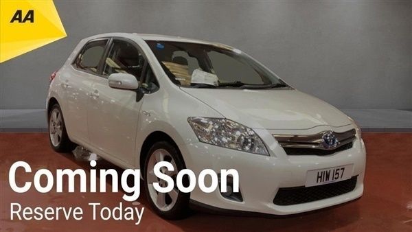 White Used 2011 Toyota Auris Hatchback | £7,495 - Image 1/1