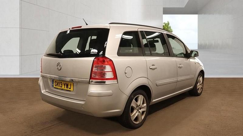 Used Vauxhall Zafira 2013 Silver MPV