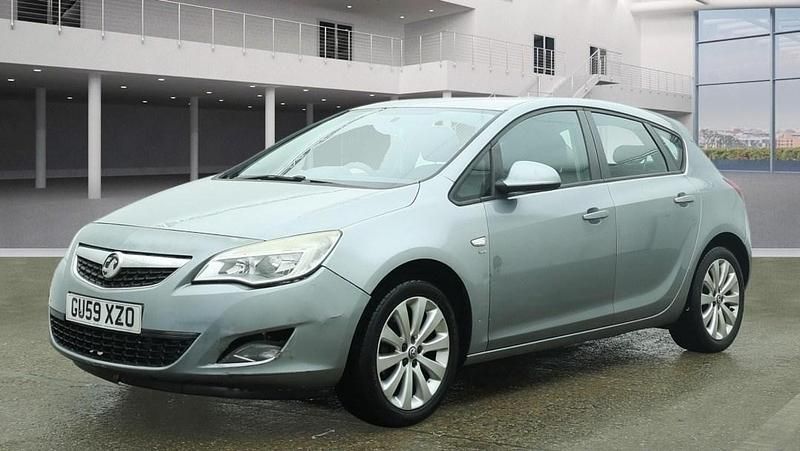 Used Vauxhall Astra 2009 Silver Hatchback