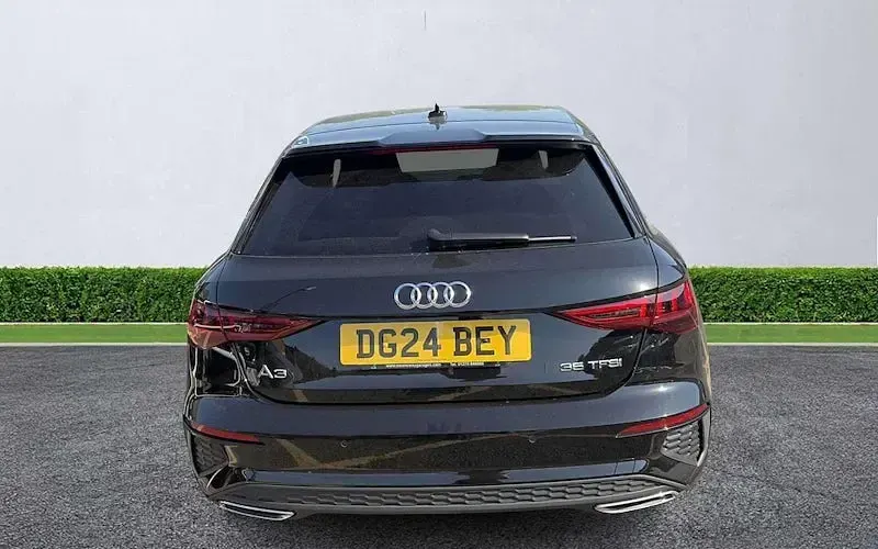 Used Audi A3 Sportback S-Line 150 HP (110 kW) 2024 Hatchback
