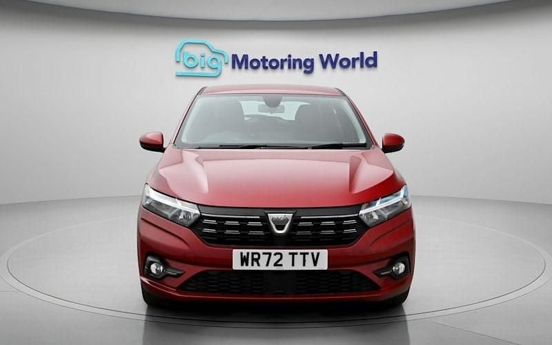 Used Dacia Sandero Comfort 91 HP (66 kW) 2022 Red Hatchback