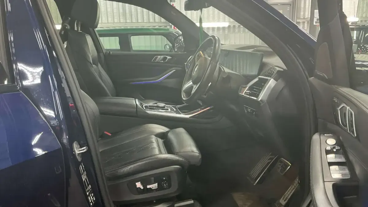 Used BMW X7 M Sport 352 HP (258 kW) 2023 Blue SUV