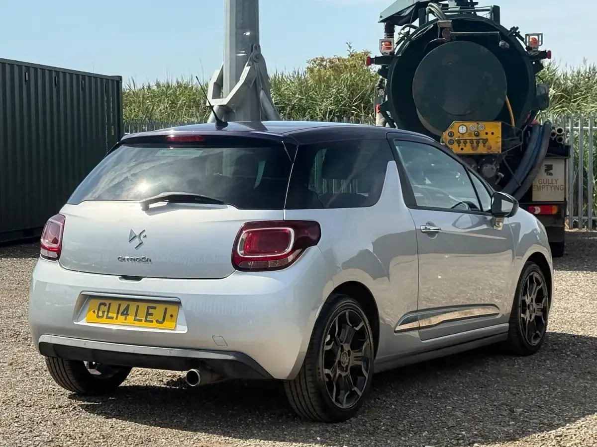 Used Citroën DS3 120 HP (88 kW) 2014 Silver Hatchback