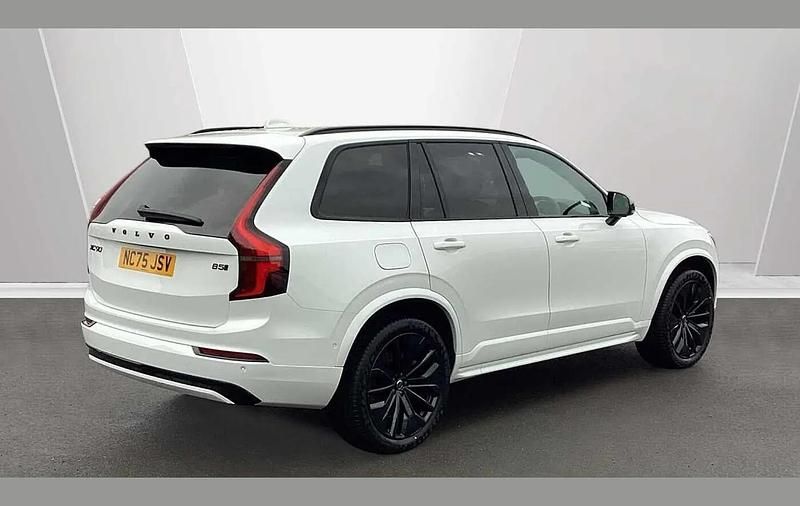 New Volvo XC90 Ultra 247 HP (181 kW) 2026 White SUV