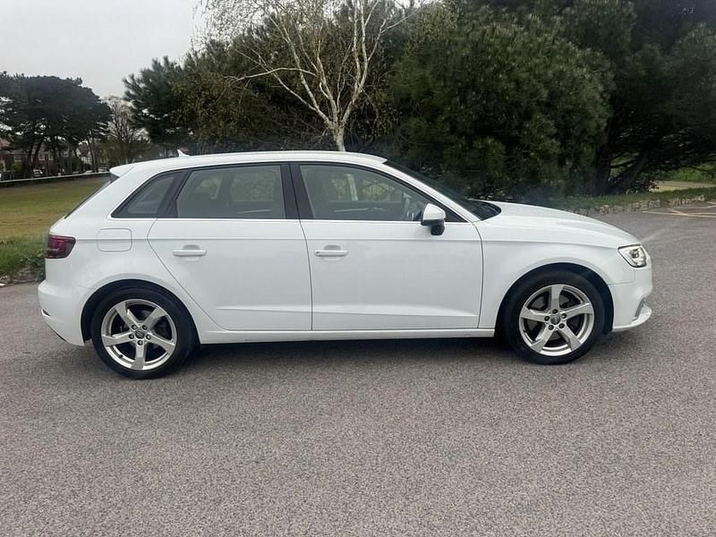 Used Audi A3 Sportback Sport 190 HP (139 kW) 2017 White Hatchback