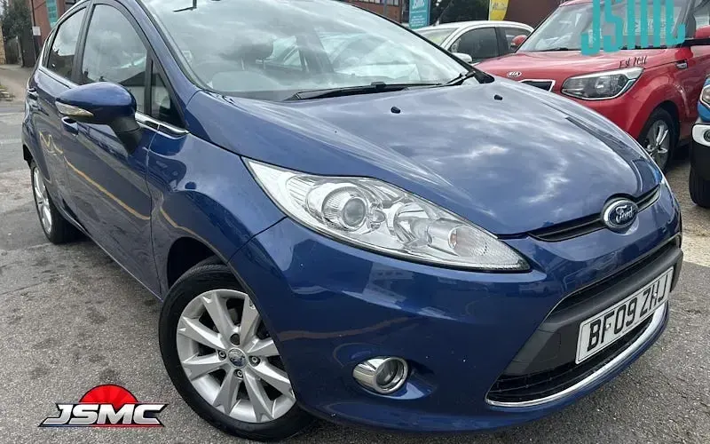 Used Ford Fiesta Zetec 97 HP (71 kW) 2012 Hatchback