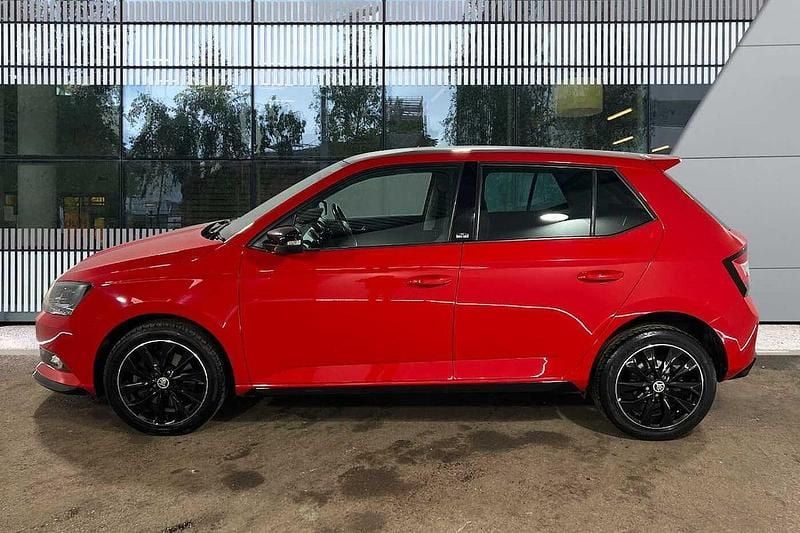 Used Skoda Fabia 81 HP (59 kW) 2017 Corrida red Hatchback