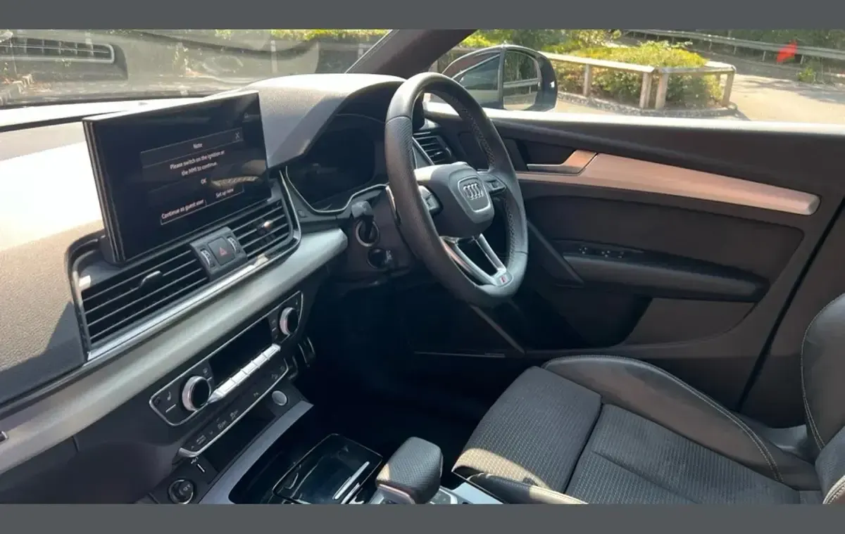 Used Audi Q5 S-Line 204 HP (150 kW) 2023 Black SUV
