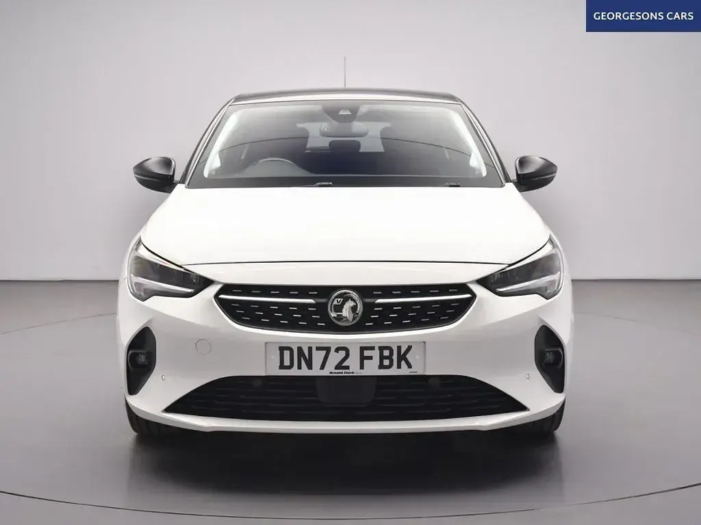 Used Vauxhall Corsa Edition 75 HP (55 kW) 2022 White Hatchback