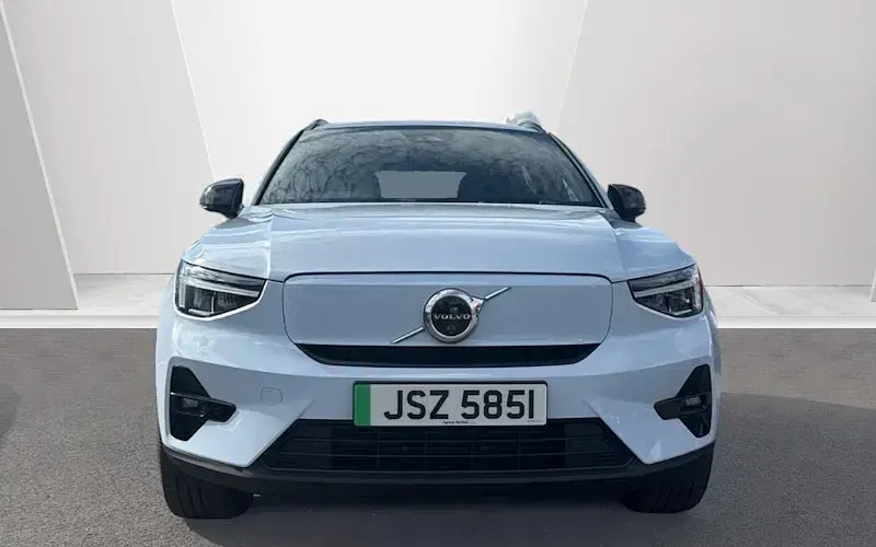 New Volvo EX40 Plus 185 kW (252 HP) 2025 Blue SUV