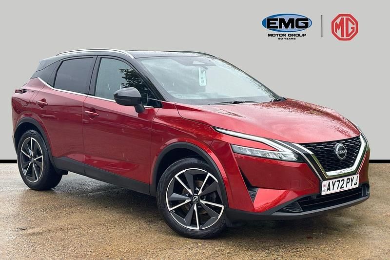 Red Used 2022 Nissan Qashqai Tekna SUV | £19,999 (A bit pricey) - Image 1/3