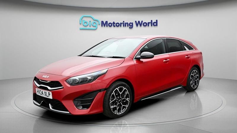Used Kia ProCeed GT-Line 159 HP (116 kW) 2023 Red Estate