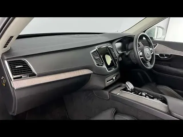 Used Volvo XC90 Inscription 235 HP (172 kW) 2022 SUV