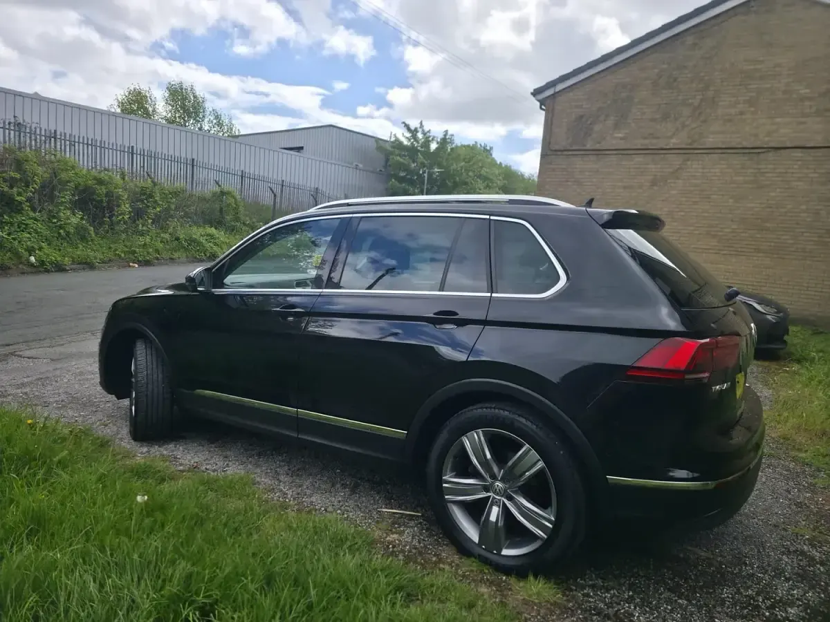 Used VW Tiguan SEL 2017 Black SUV