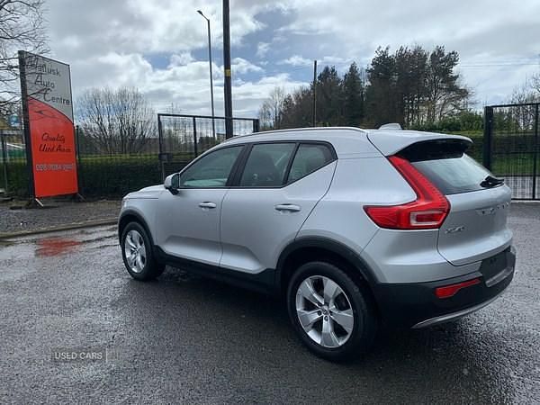 Used Volvo XC40 Momentum 2019 Silver SUV